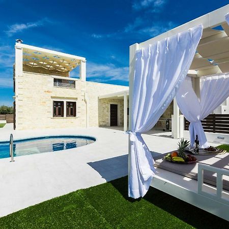 Caramel Villa, With 40M2 Pool & Spa Whirlpool, By Thinkvilla Pánormos Exteriér fotografie