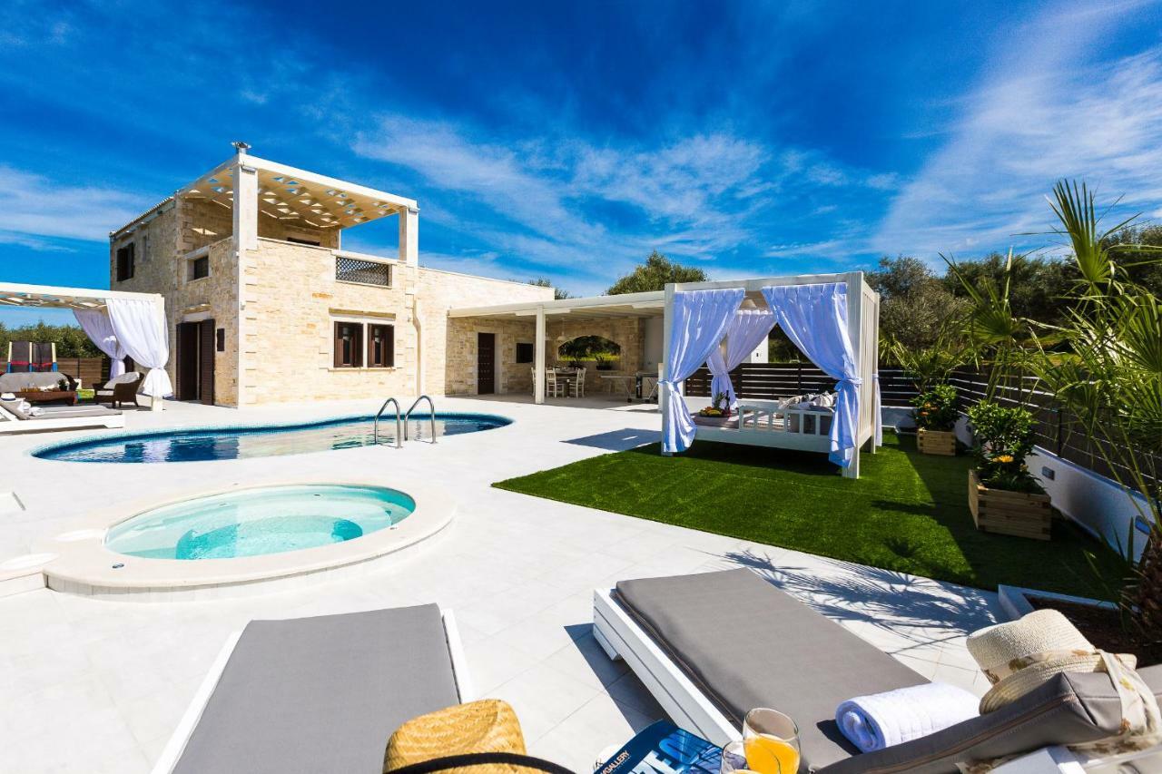Caramel Villa, With 40M2 Pool & Spa Whirlpool, By Thinkvilla Pánormos Exteriér fotografie